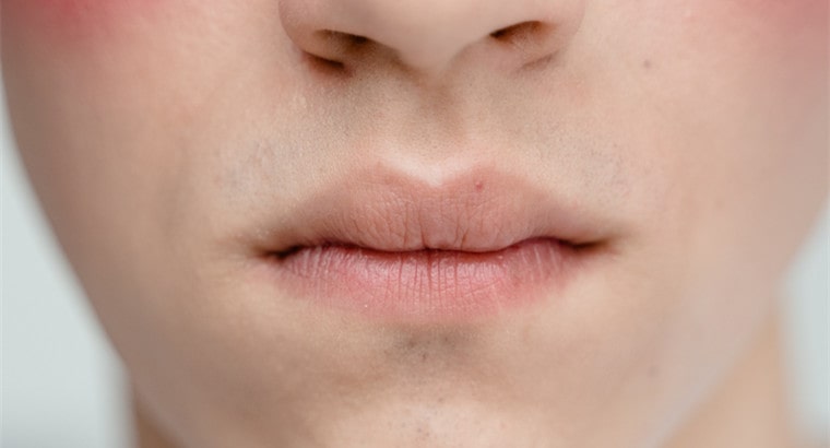 Lips with a Defined Cupid’s Bow