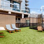 guide to lay artificial turf on rooftop patio
